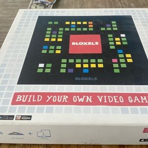 Bloxels Build Your Own Gamr